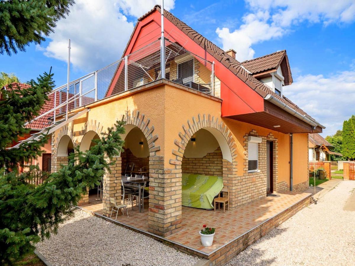 Apartment Pipacsos Vendeghazak Kiskunmajsa