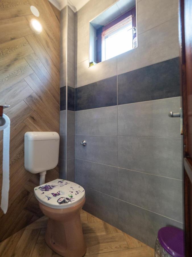 Apartment Pipacsos Vendeghazak Kiskunmajsa